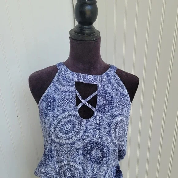 Pink Rose Juniors Ruffle Strappy Romper Pink Blue White Florals Rayon Sz L - Picture 12 of 12